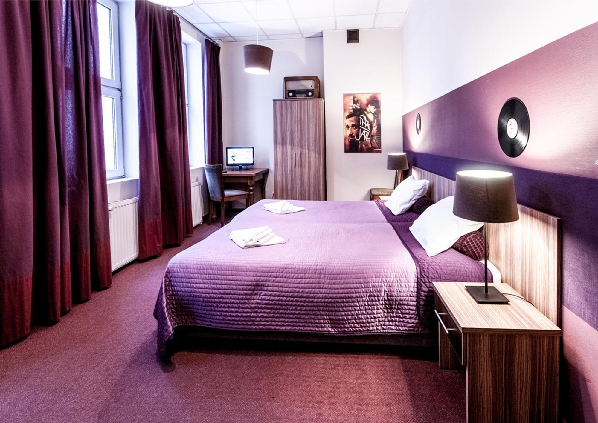 Melody Stary Rynek Poznan Hostel Eksteriør bilde